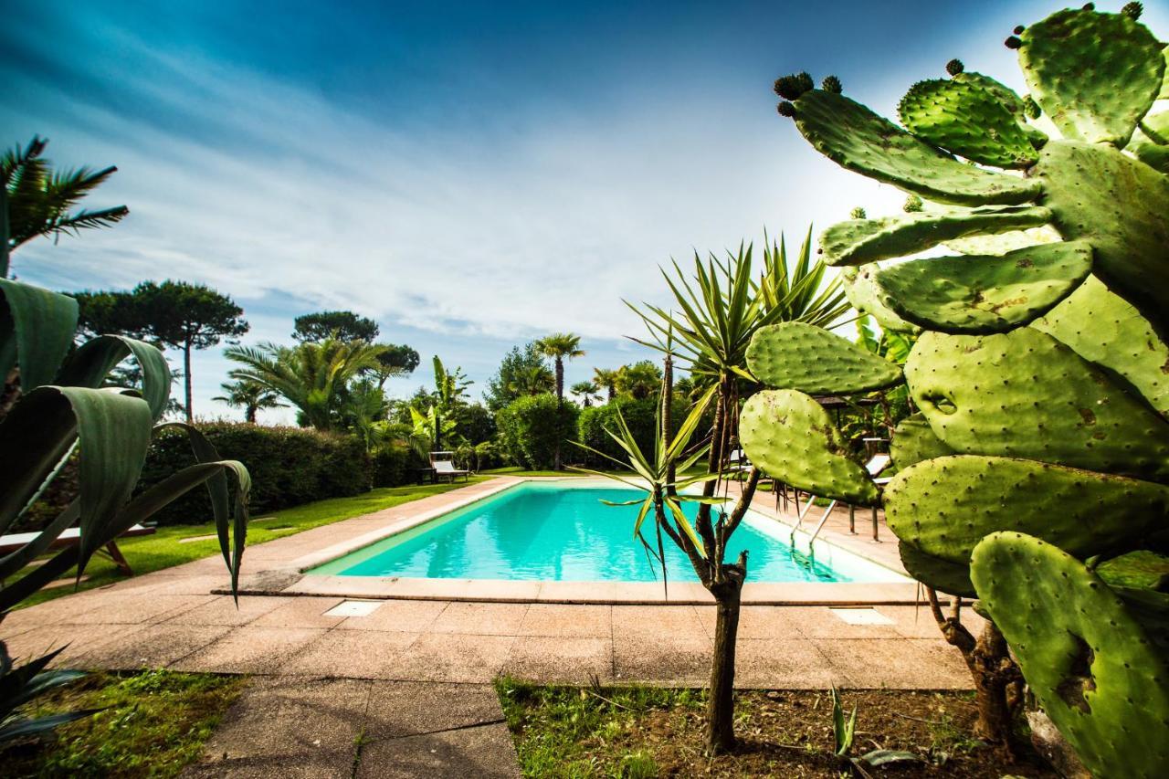 Casa Matilde Bed & Breakfast Mommio ภายนอก รูปภาพ